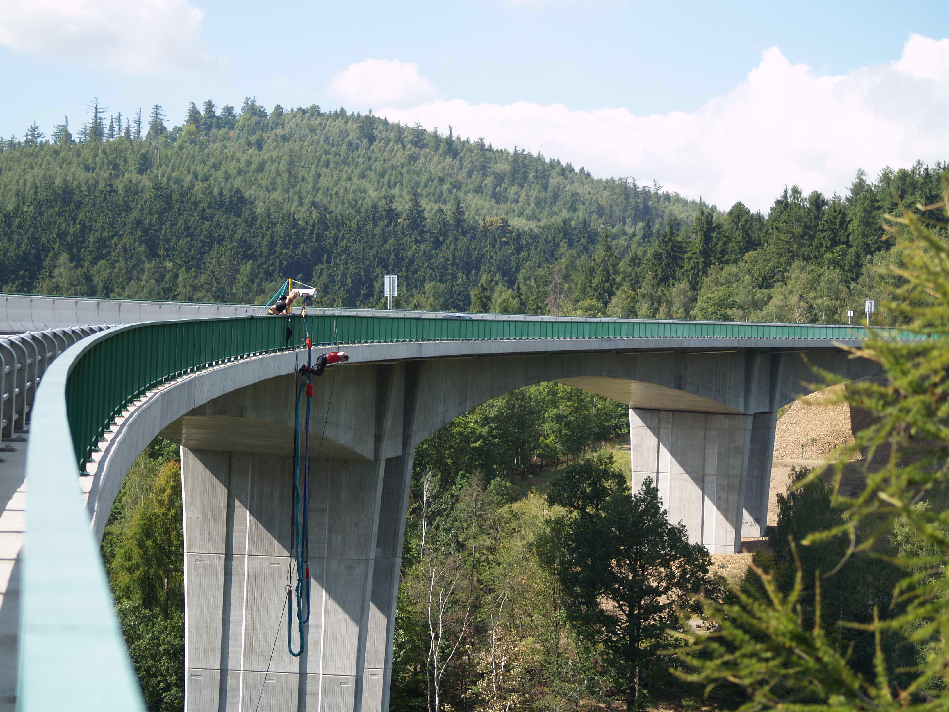 Bungee Hačka